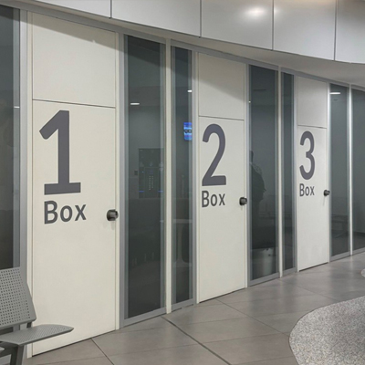 Tabique BOIS en SWISS MEDICAL GROUP